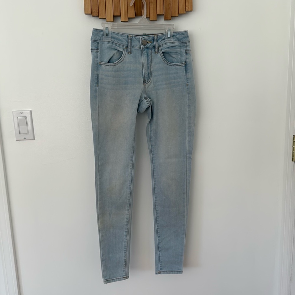 American Eagle Light Wash Jeggins